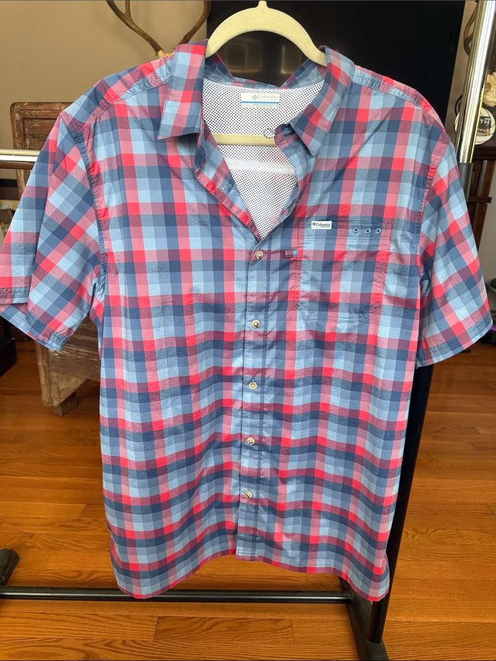 Columbia Men's Blue and Red Plaid Short-Sleeve Button-Down Shirt